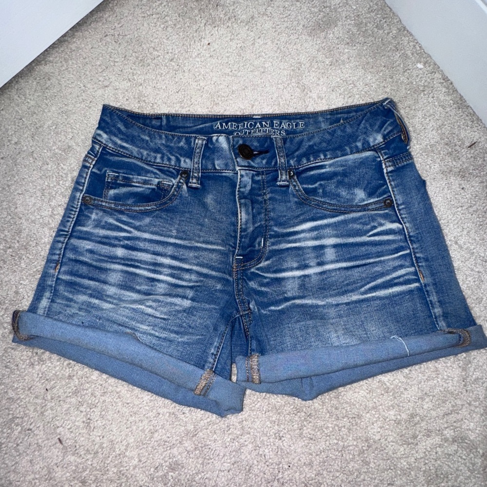 American Eagle Outfitters Women's Classic Blue Jean Shorts